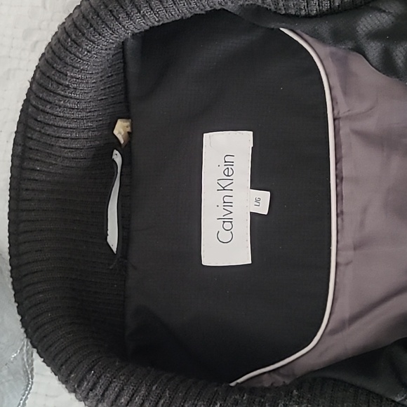 Calvin Klein bomber jacket - Picture 6 of 8